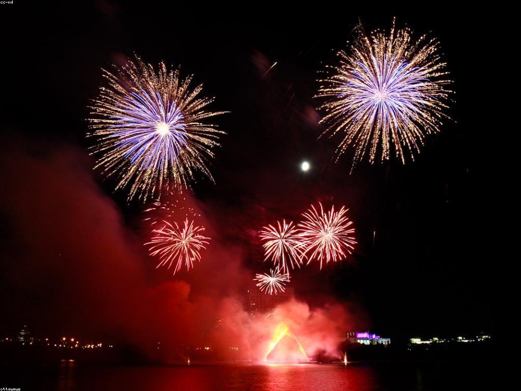 ការបង្ហាញកាស៊ីណូ: ការប្រកួតប្រជែងនិងវិធីសាស្រ្តថ្មី