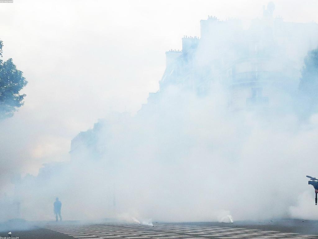 ព័ត៌មានស្របច្បាប់និងសង្គម: ការប៉ះពាល់និងអនាគត